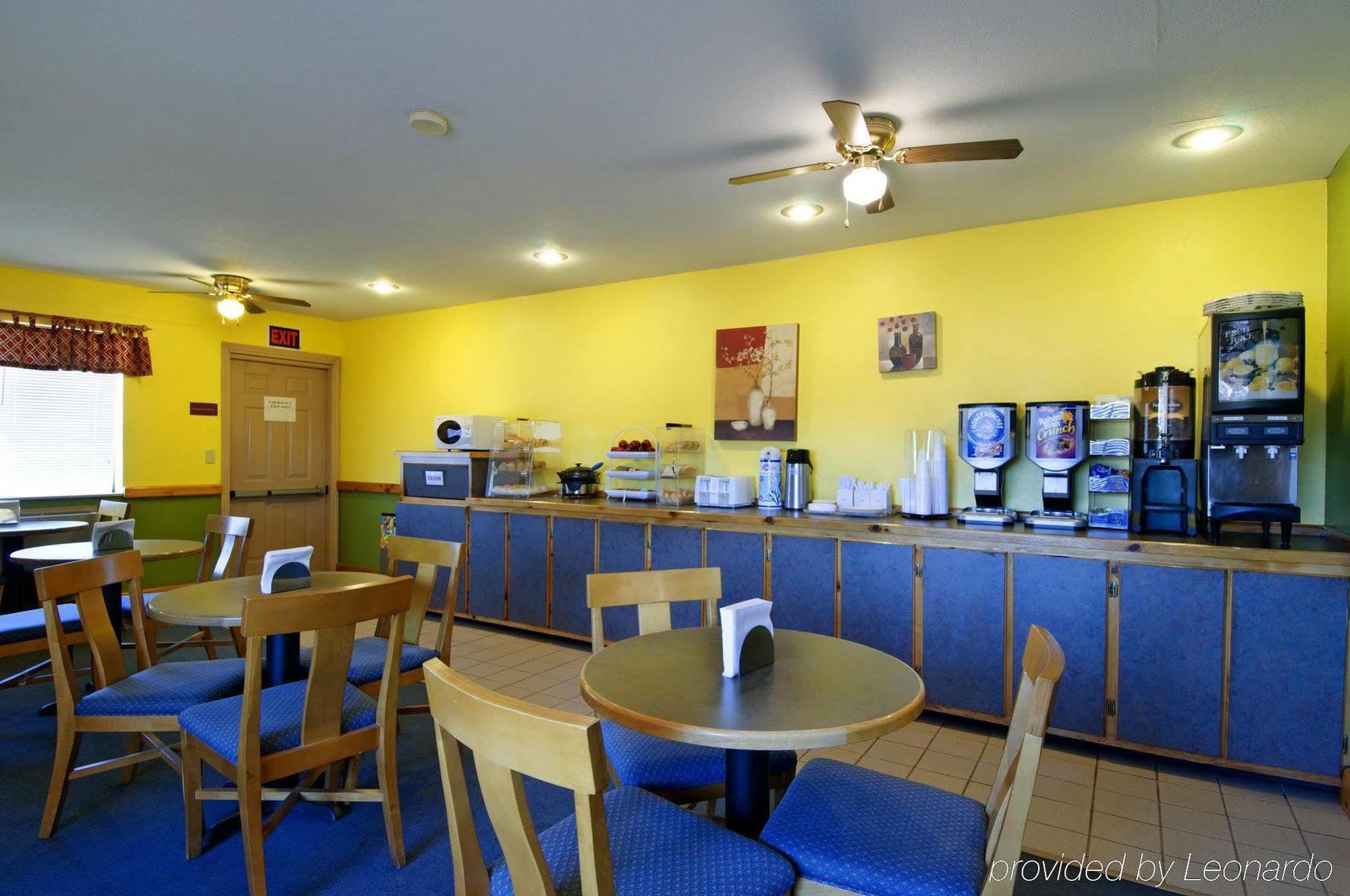 Americas Best Value Inn - Garden City Restaurante foto